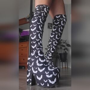 9 YRU BAT PLATFORM BOOTS